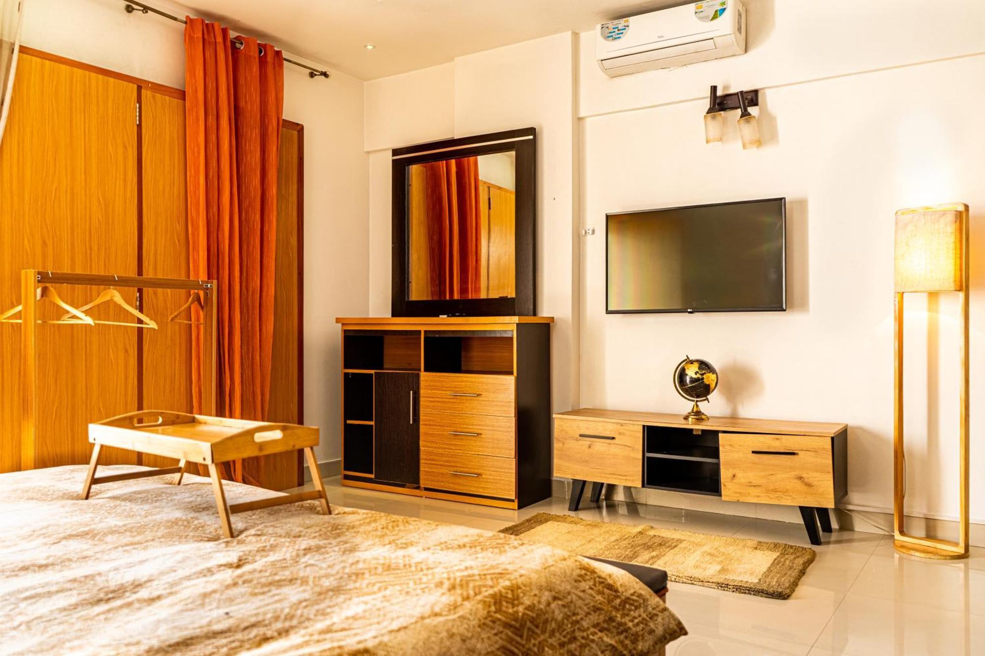 Chambres Meublees Avenue Cheikh Anta Diop 다카르 외부 사진